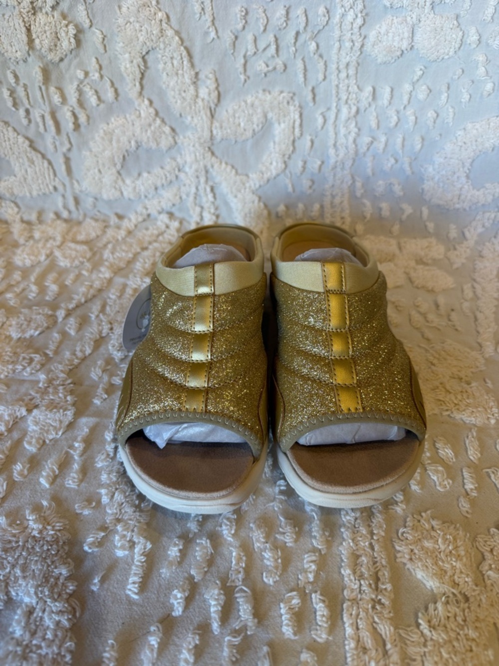 Easy Spirit Girls' Glitter Open-Toe Sandals in Gold #497